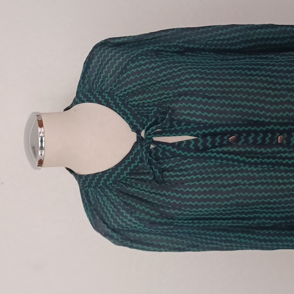 Anthropologie Maeve Button Down Blouse Size Large - Picture 2 of 9